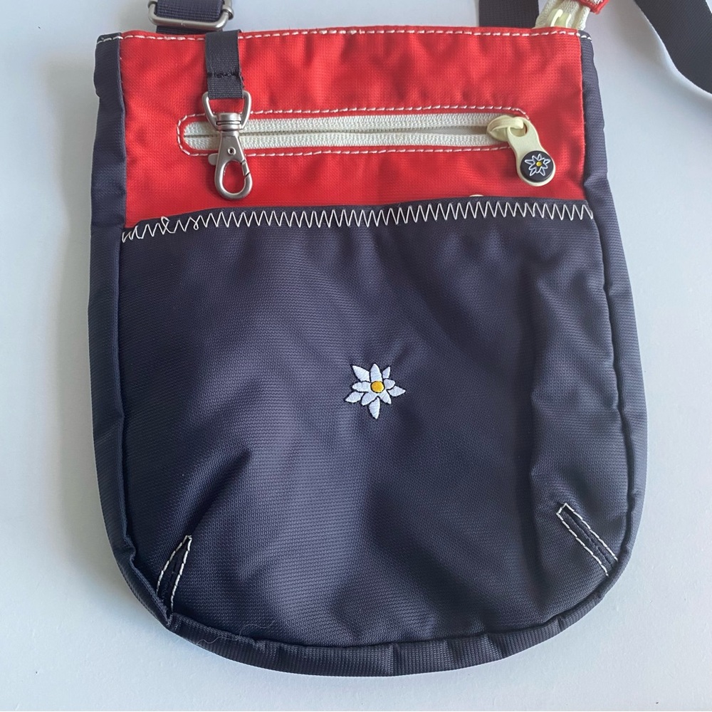 SHERPANI - SMALL CROSSBODY BAG - BLACK & ORANGE